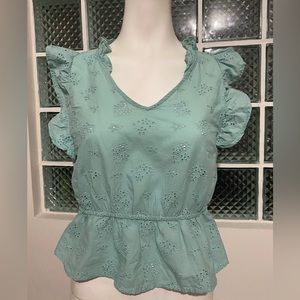 Love Tree mint green top size M